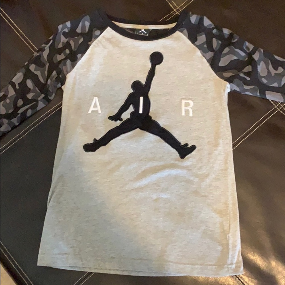 Long sleeve Air Jordan shirt